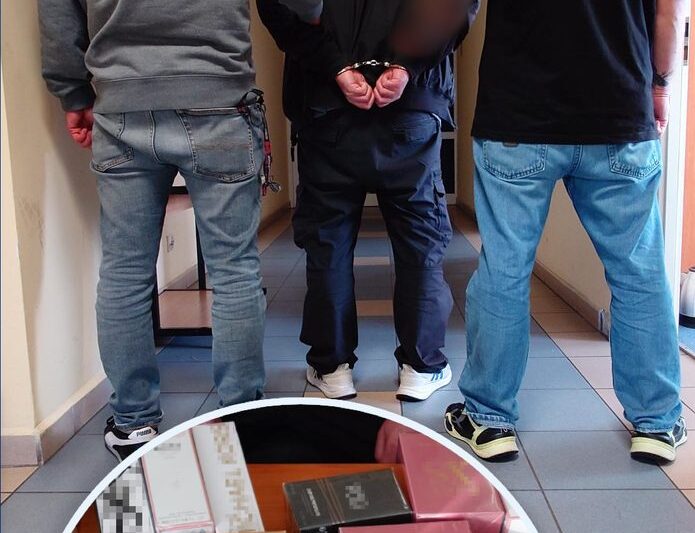 Policjanci odzyskali perfumy o wartości 10 tys. zł.